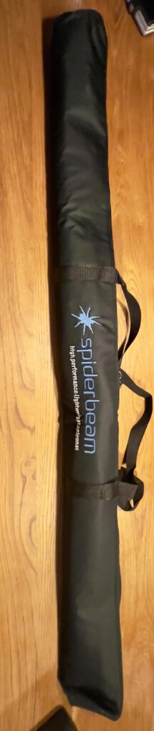 Chameleon antenna bag