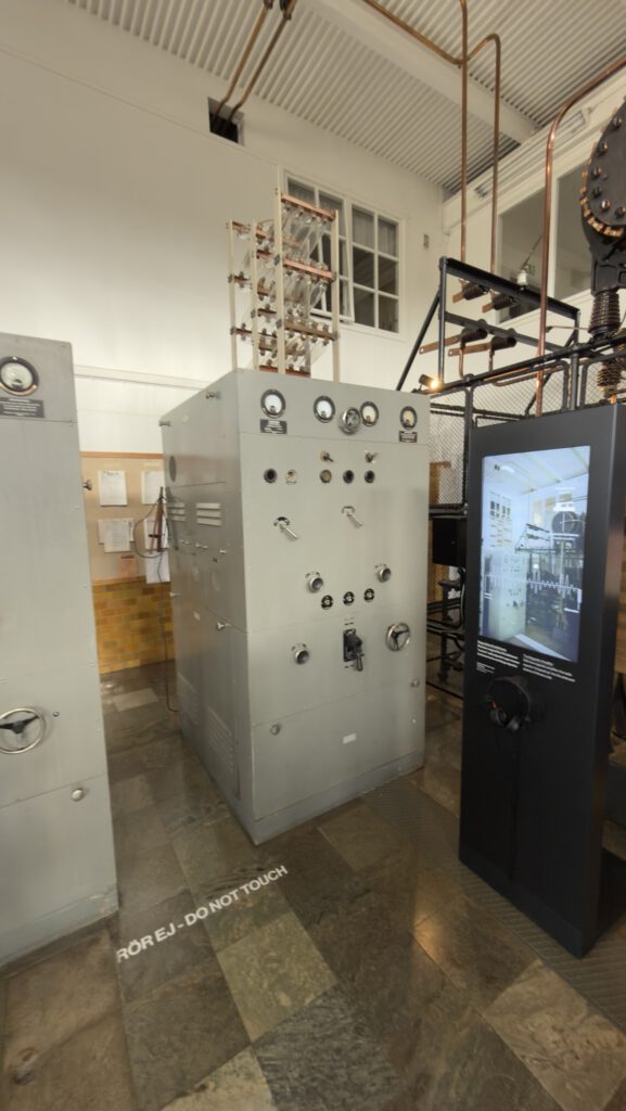 Transmitter cabinets and an information screen